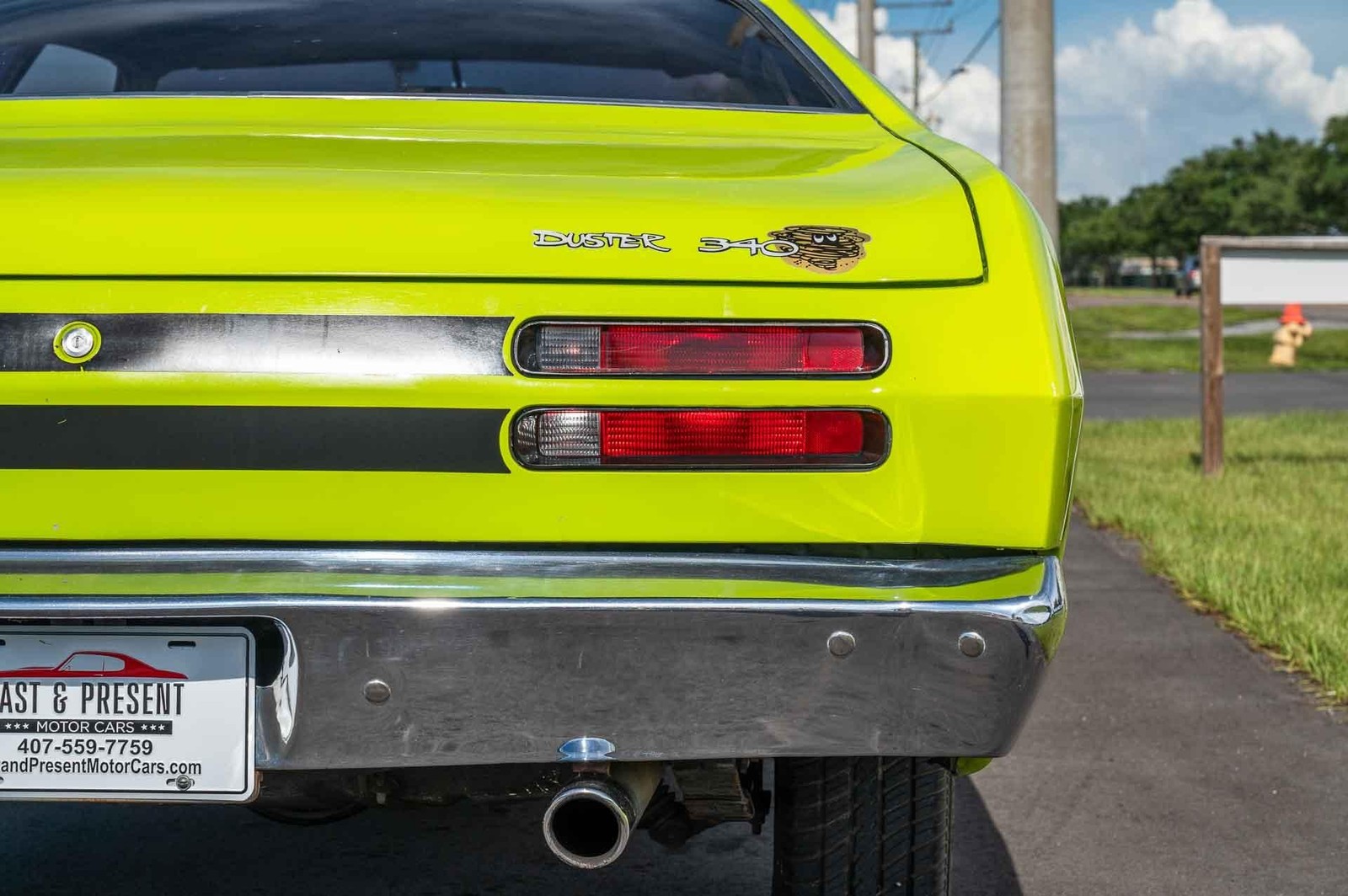 Plymouth-Duster-1970-2-Door-28