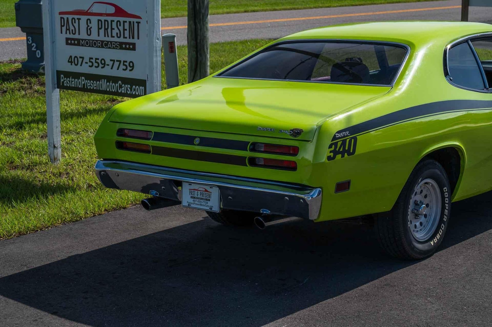 Plymouth-Duster-1970-2-Door-36