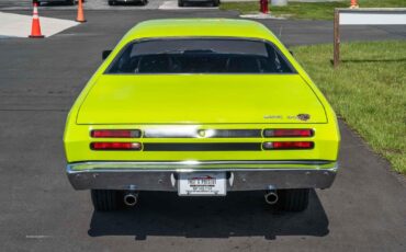 Plymouth-Duster-1970-2-Door-4