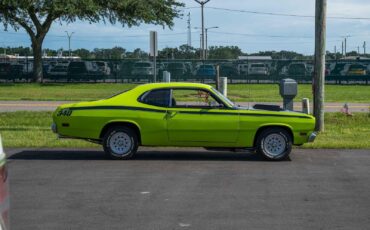 Plymouth-Duster-1970-2-Door-6