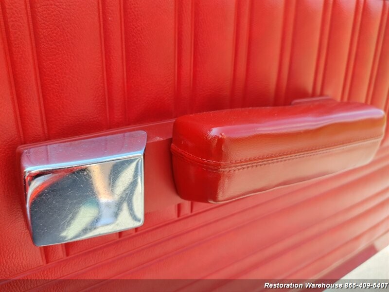 Plymouth-Duster-1970-25