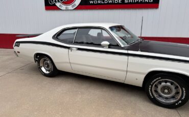 Plymouth-Duster-1971-Coupe-18
