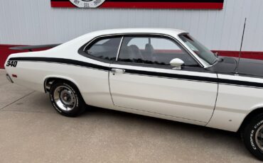 Plymouth-Duster-1971-Coupe-19