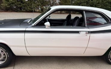 Plymouth-Duster-1971-Coupe-36