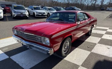 Plymouth-Duster-1973-Coupe-8