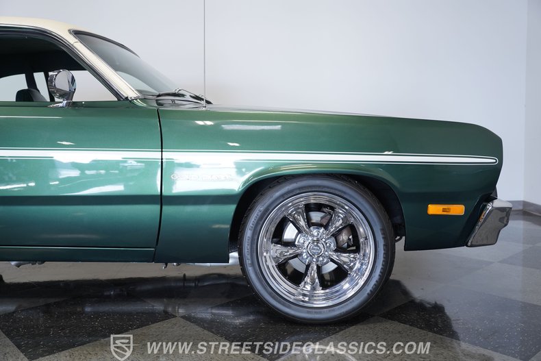Plymouth-Duster-1974-Green-Green-14
