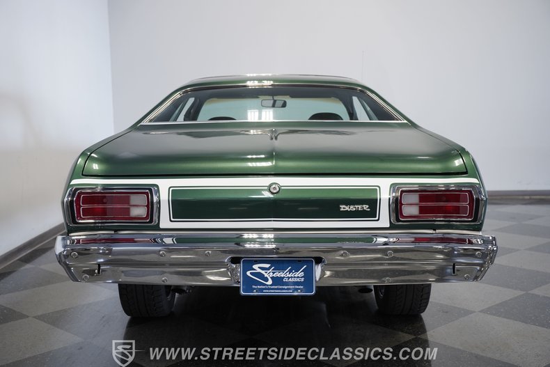 Plymouth-Duster-1974-Green-Green-20