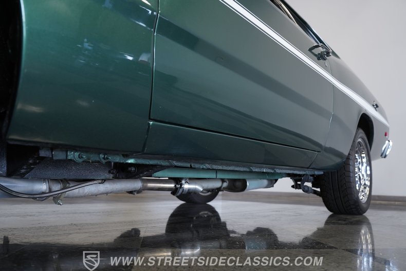 Plymouth-Duster-1974-Green-Green-30