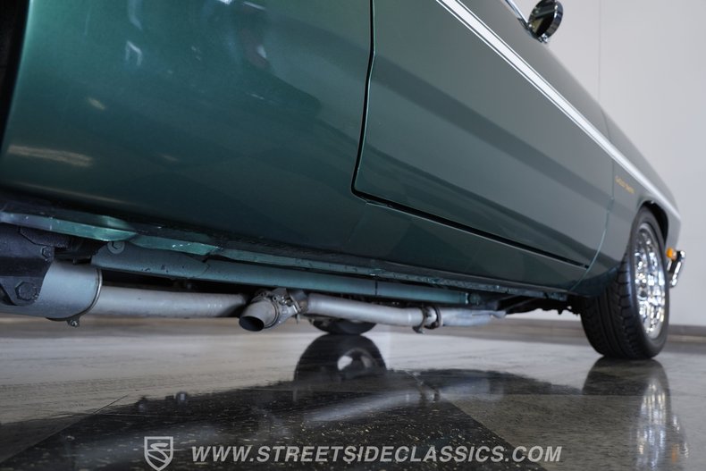 Plymouth-Duster-1974-Green-Green-34