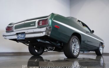 Plymouth-Duster-1974-Green-Green-4