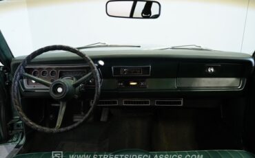 Plymouth-Duster-1974-Green-Green-40
