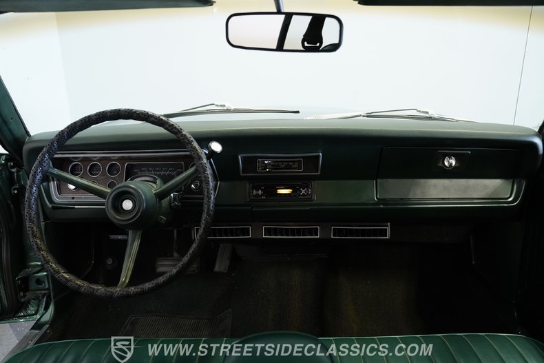 Plymouth-Duster-1974-Green-Green-40