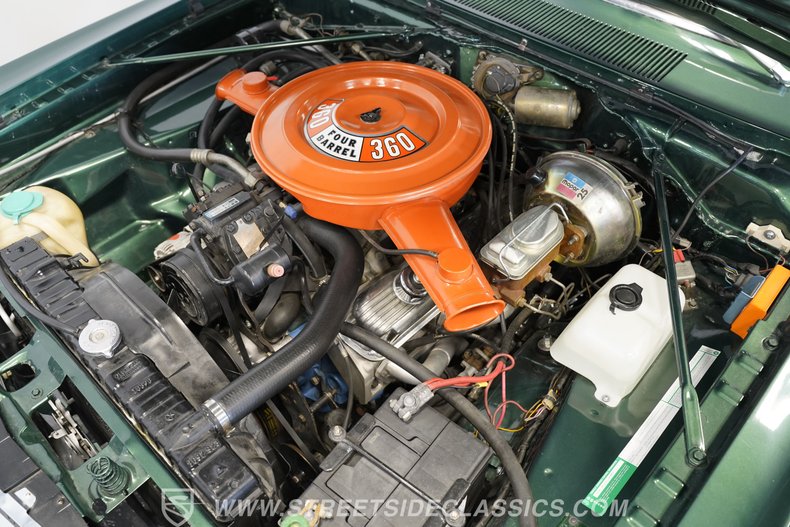 Plymouth-Duster-1974-Green-Green-5