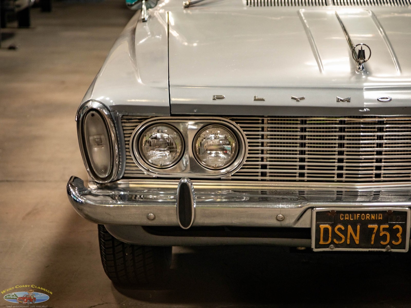 Plymouth-Fury-1963-2-Door-Convertible-14