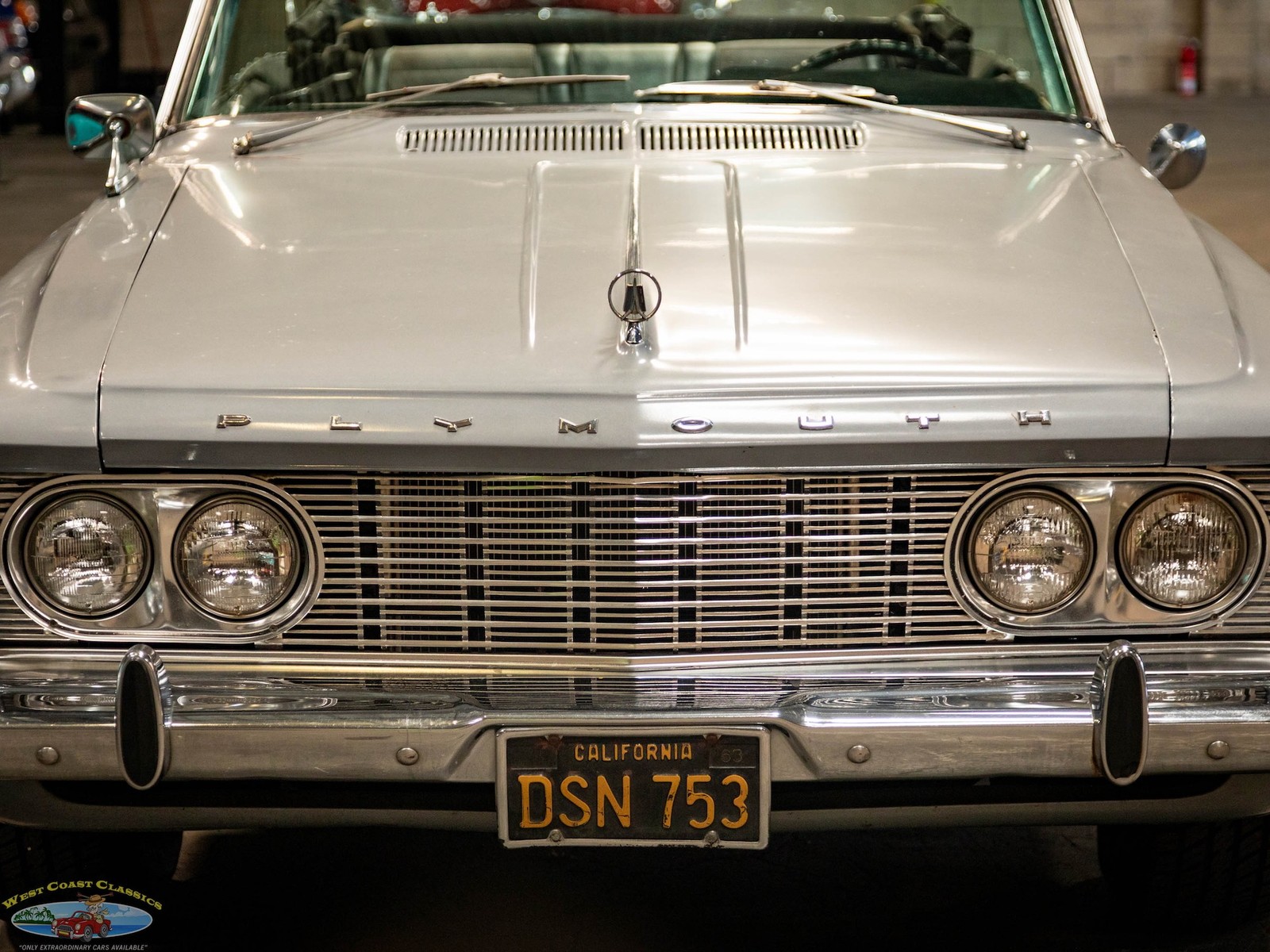 Plymouth-Fury-1963-2-Door-Convertible-15