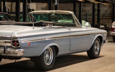 Plymouth-Fury-1963-2-Door-Convertible-26