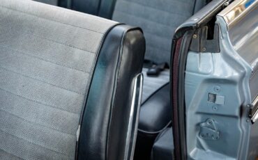 Plymouth-Fury-1963-2-Door-Convertible-29