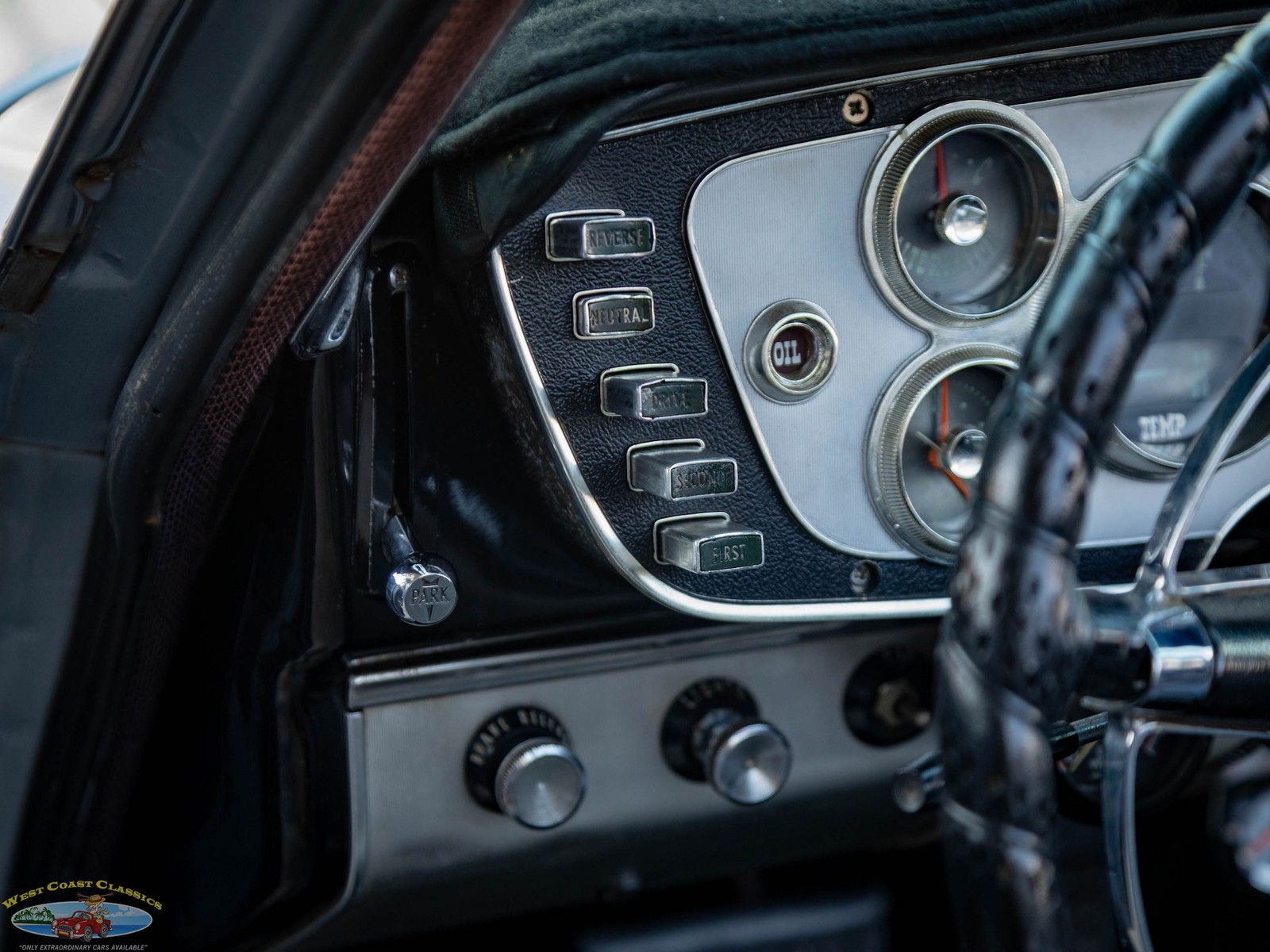 Plymouth-Fury-1963-2-Door-Convertible-36