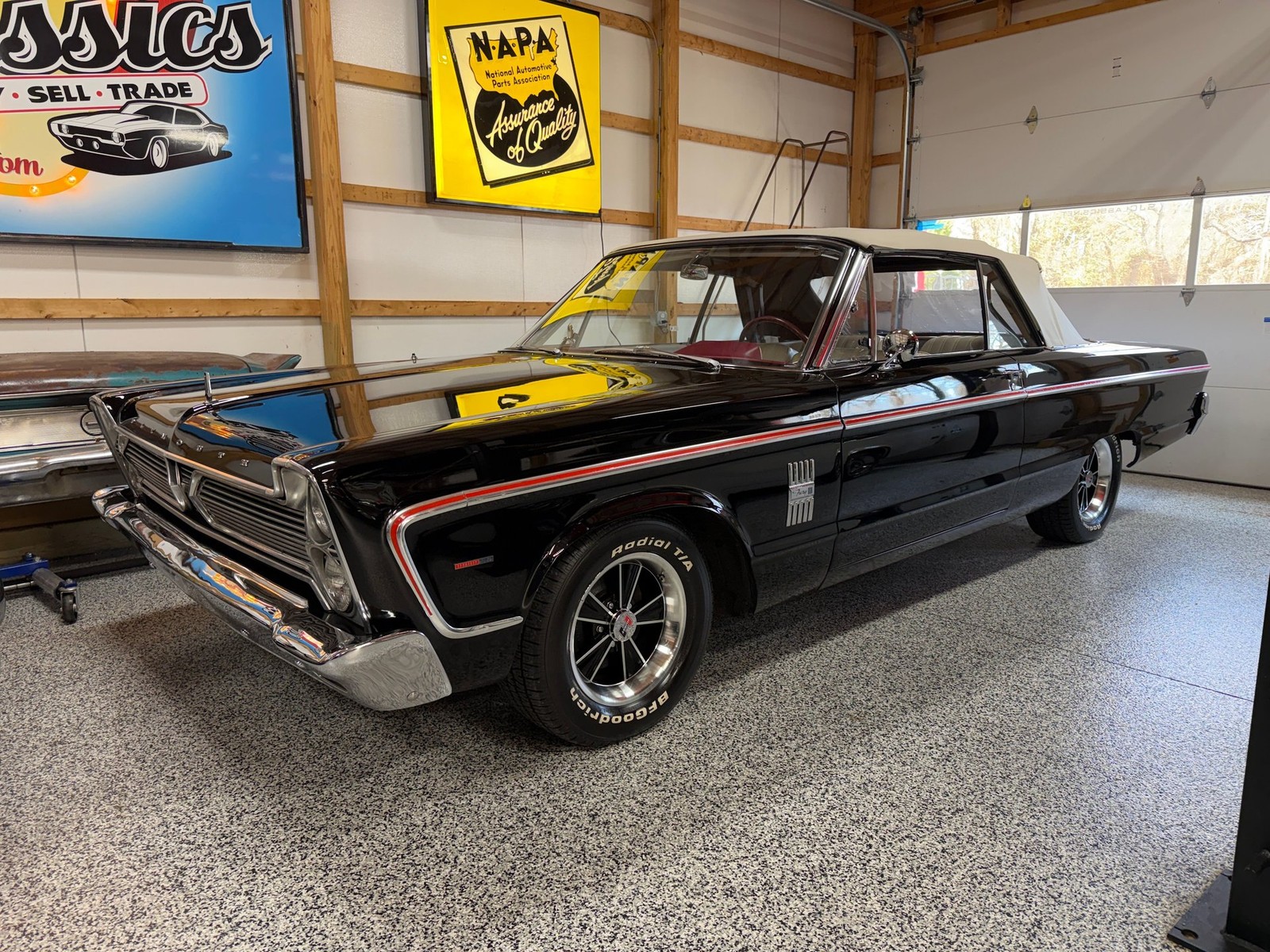 Plymouth-Fury-1966-Convertible-14