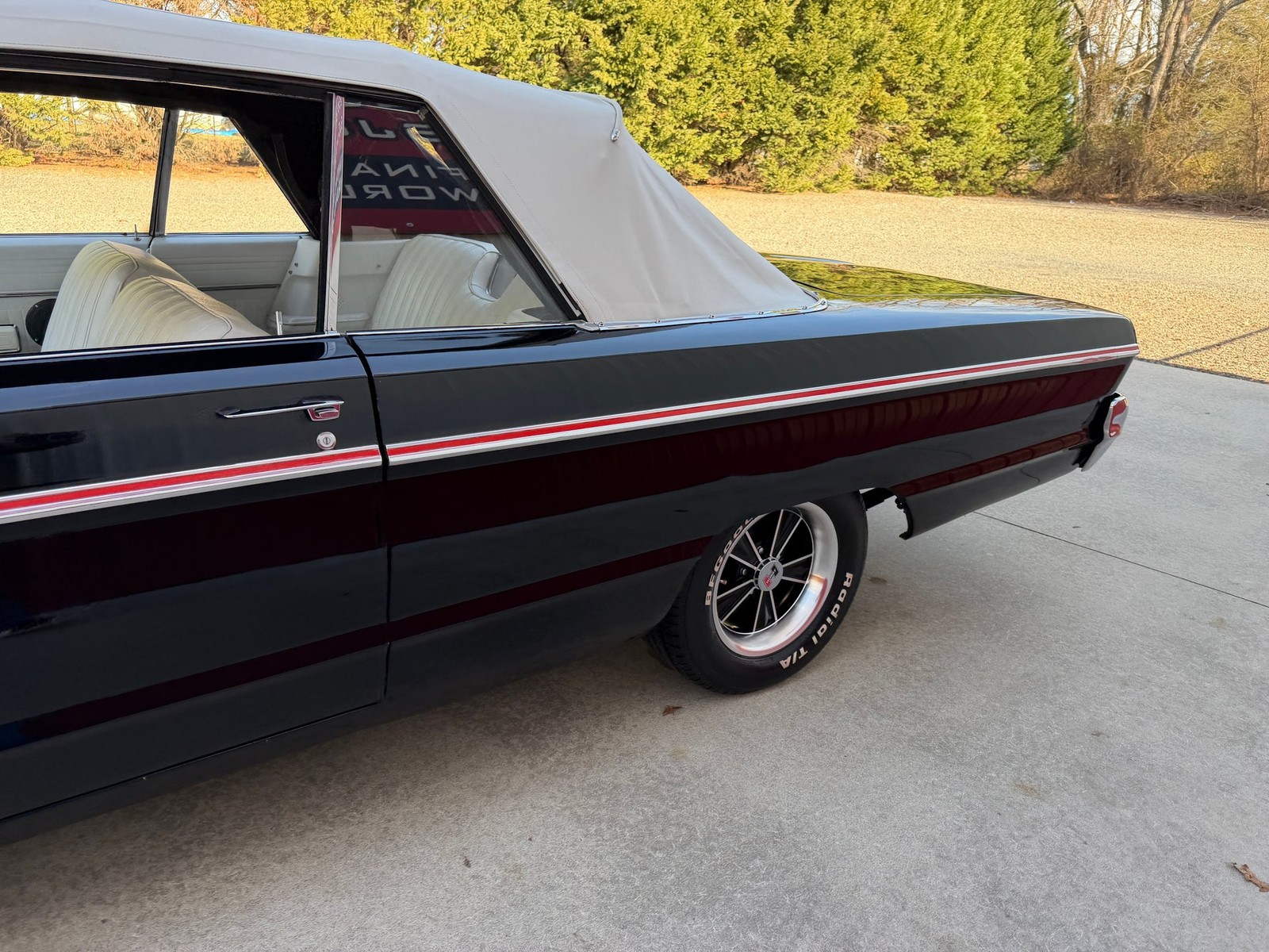Plymouth-Fury-1966-Convertible-28