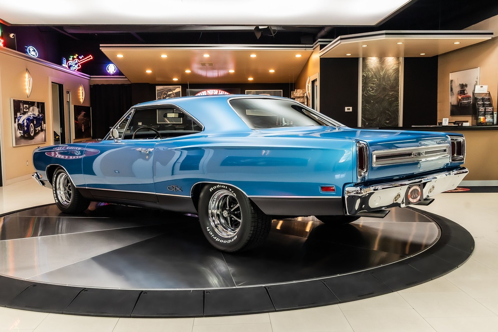 Plymouth-GTX-1969-Coupe-16