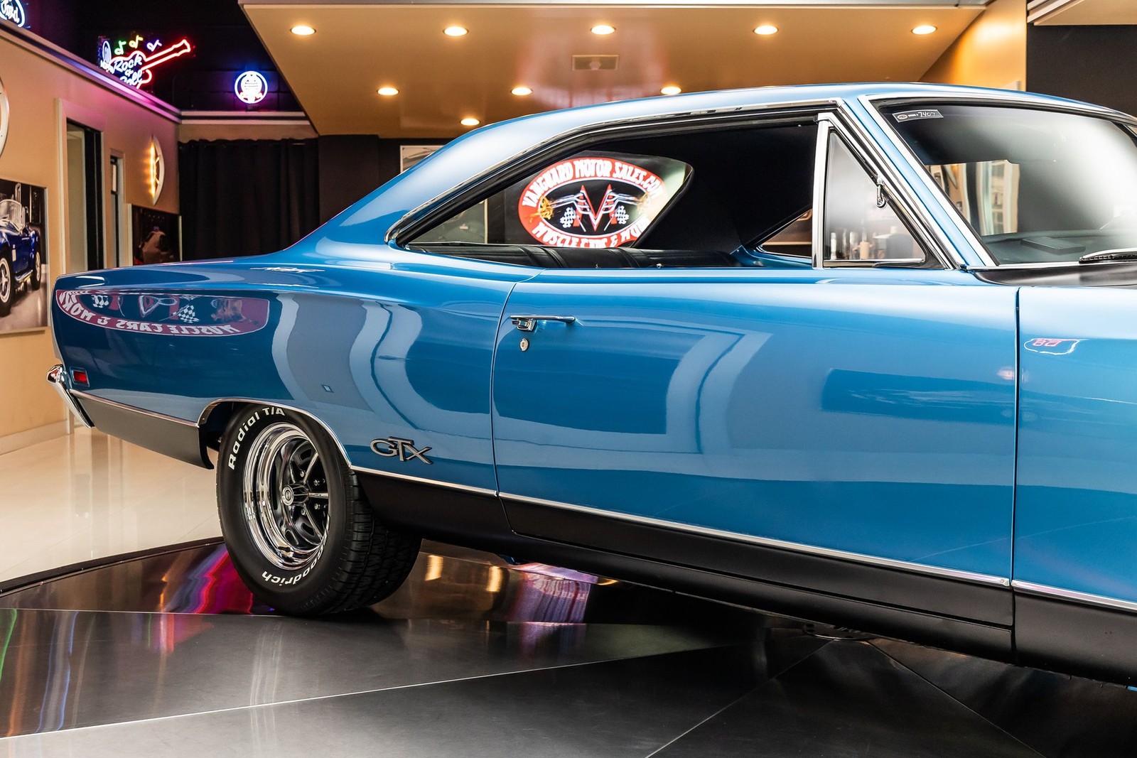 Plymouth-GTX-1969-Coupe-22