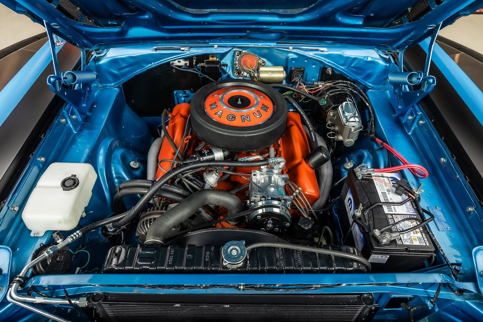 Plymouth-GTX-1969-Coupe-3