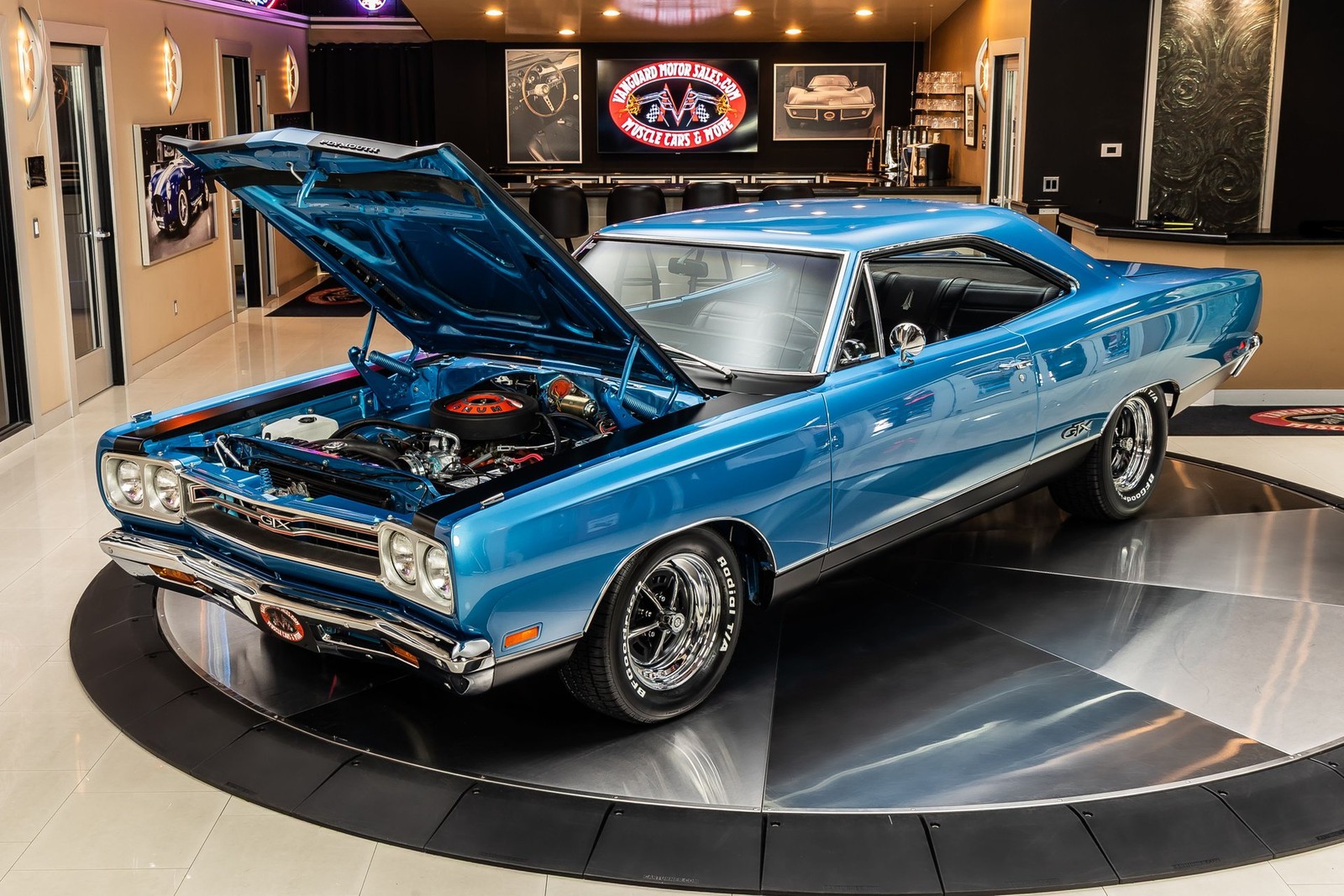 Plymouth-GTX-1969-Coupe-6