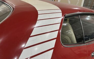 Plymouth-Gtx-1972-Red-Black-28