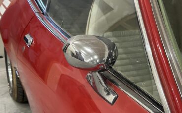 Plymouth-Gtx-1972-Red-Black-29