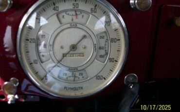 Plymouth-P2-1936-Burgandy-Gray