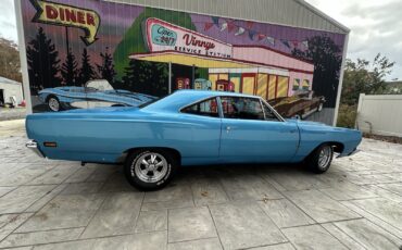 Plymouth-Road-Runner-1969-Coupe-12