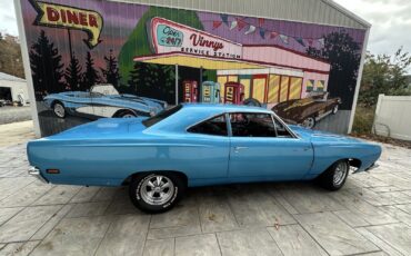 Plymouth-Road-Runner-1969-Coupe-14