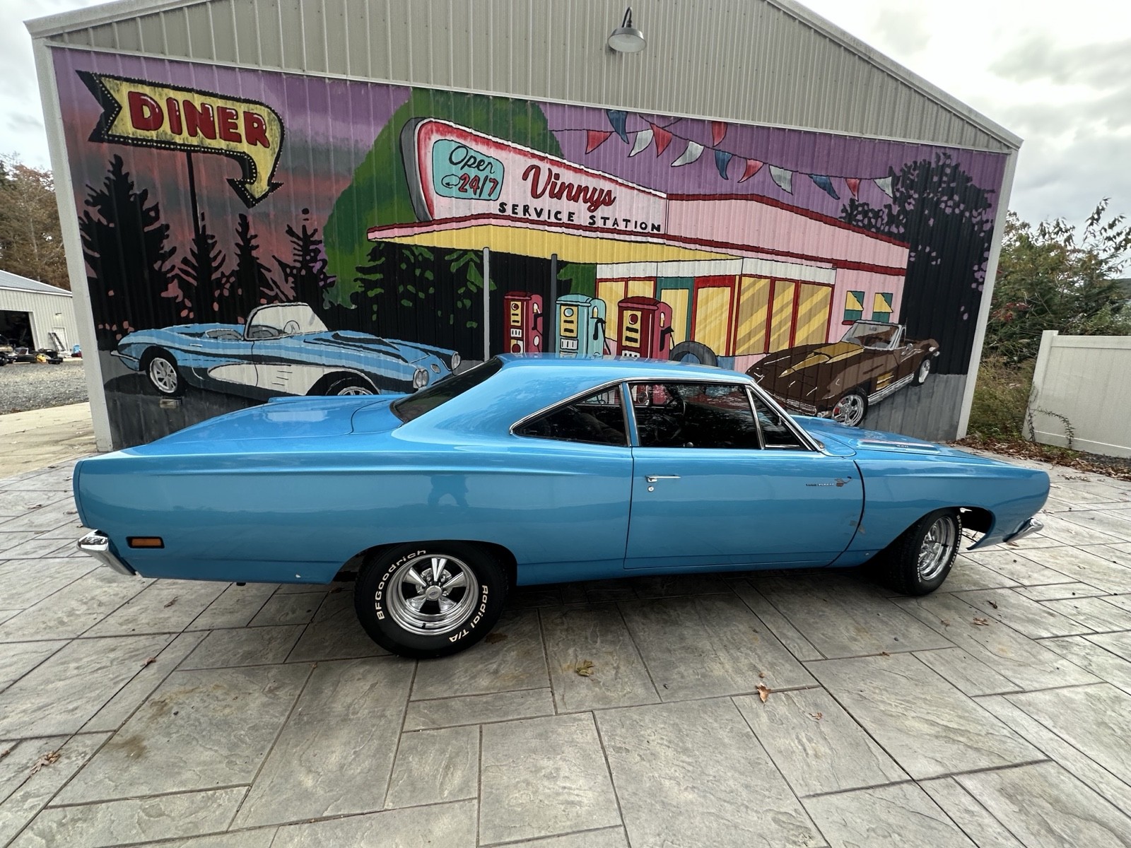 Plymouth-Road-Runner-1969-Coupe-14