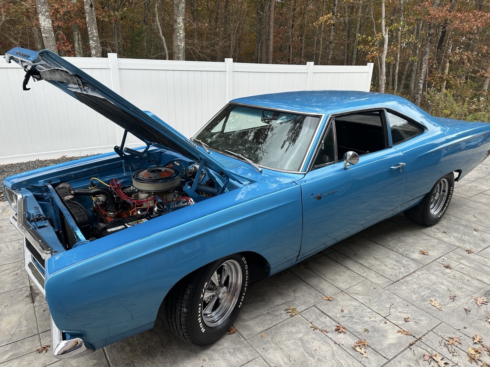 Plymouth-Road-Runner-1969-Coupe-17