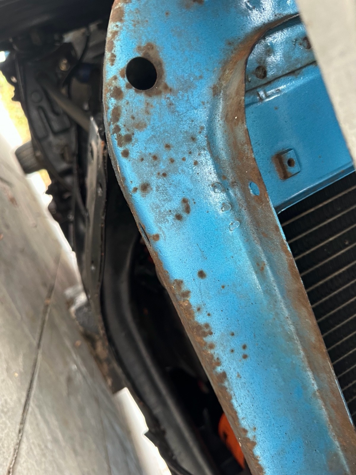 Plymouth-Road-Runner-1969-Coupe-30