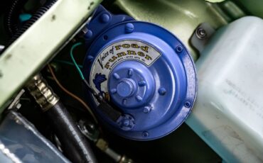 Plymouth-Road-Runner-1969-Coupe-30