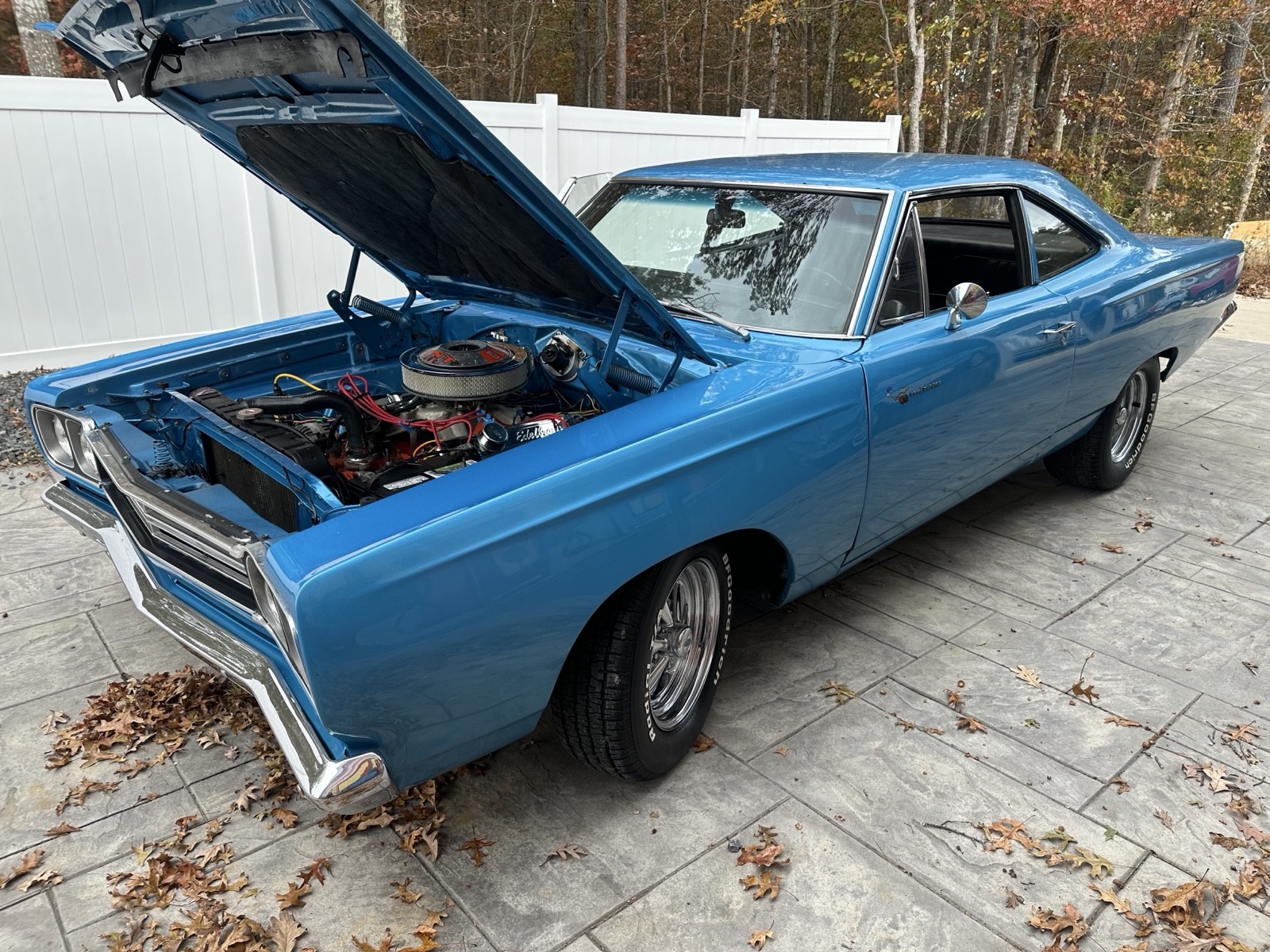 Plymouth-Road-Runner-1969-Coupe-5