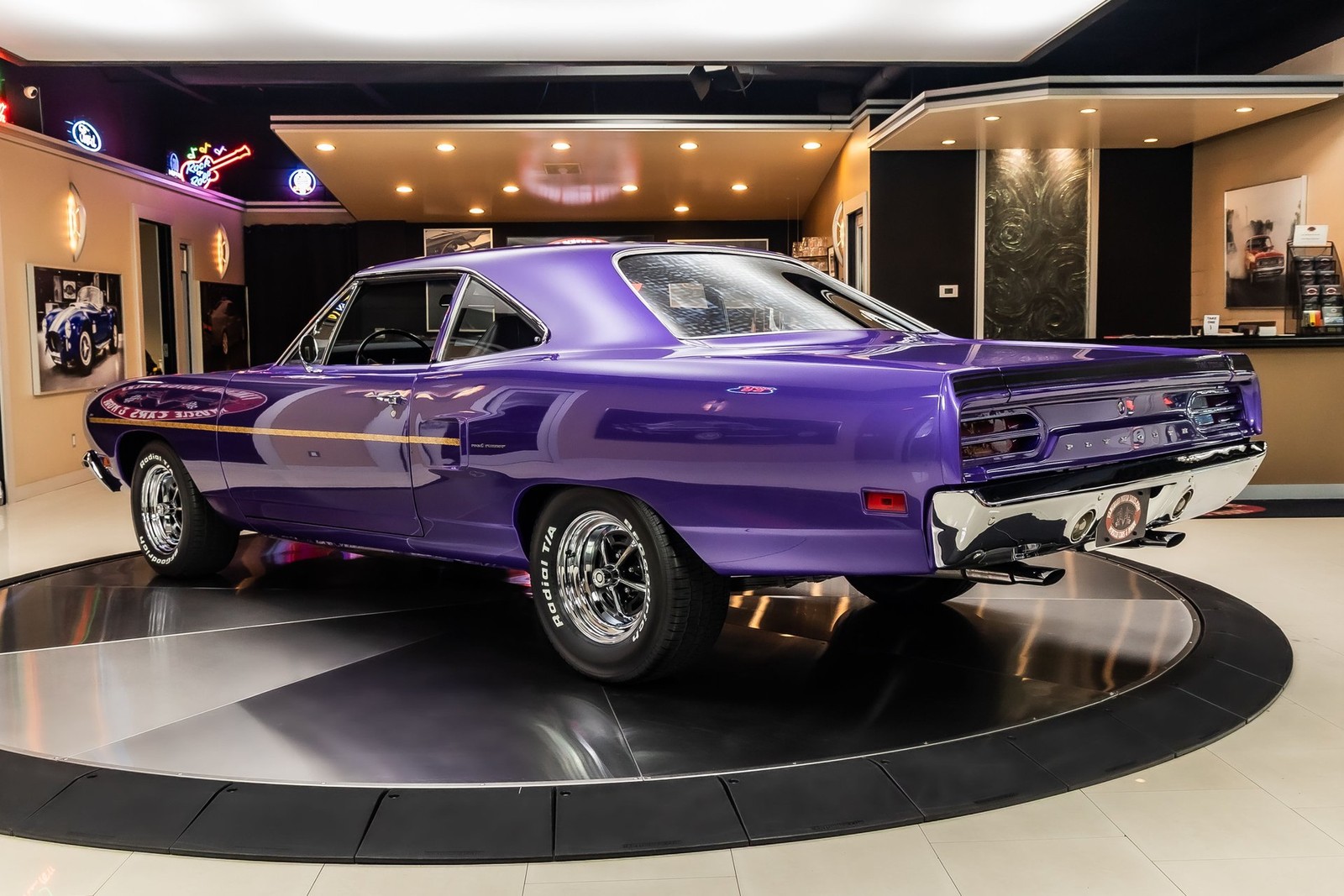 Plymouth-Road-Runner-1970-Coupe-16