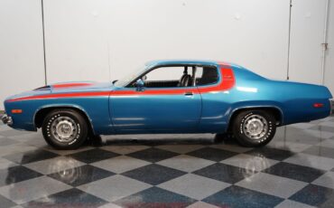 Plymouth-Road-Runner-1974-Coupe-2