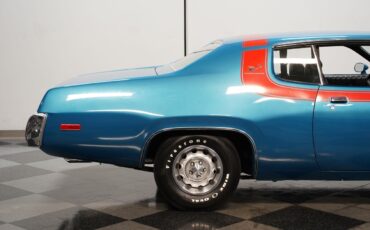 Plymouth-Road-Runner-1974-Coupe-26