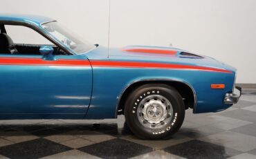 Plymouth-Road-Runner-1974-Coupe-27