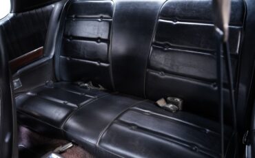 Plymouth-Road-Runner-1974-Coupe-39