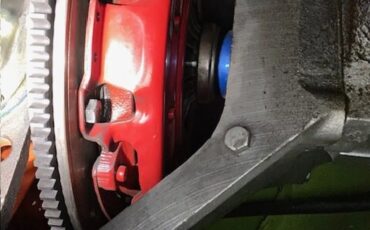 Plymouth-Road-runner-1970-Limelight-Black-14