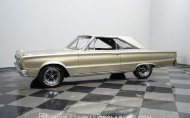 Plymouth-Satellite-1966-Gold-Black-16