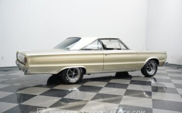 Plymouth-Satellite-1966-Gold-Black-24