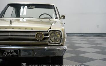 Plymouth-Satellite-1966-Gold-Black-28