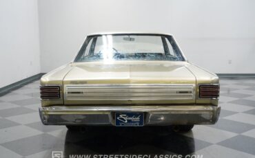 Plymouth-Satellite-1966-Gold-Black-48