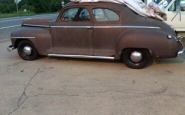 Plymouth-Special-Deluxe-1947-Coupe-1