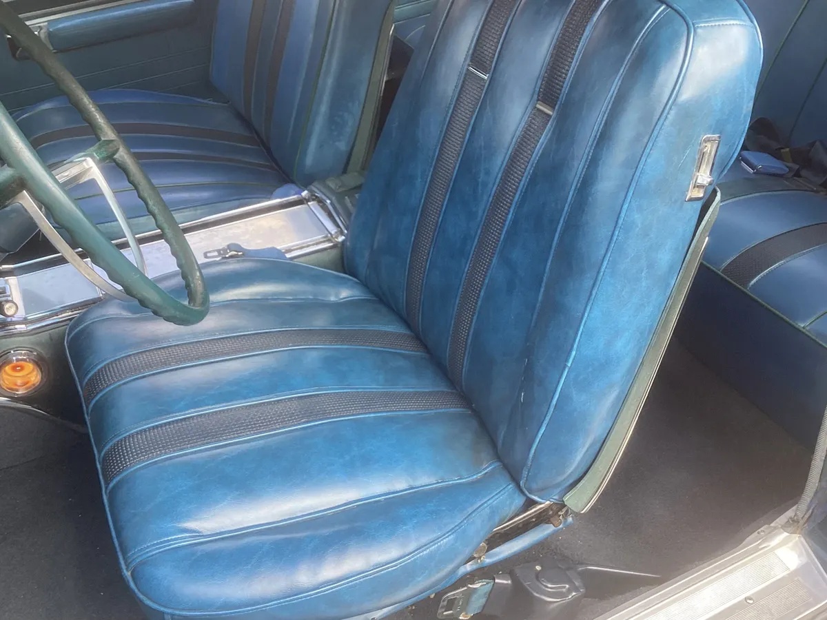 Plymouth-Sport-fury-1968-15